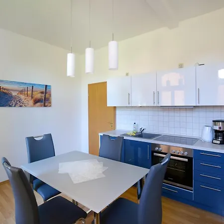 Haus Anna Wo 1 * Prerow